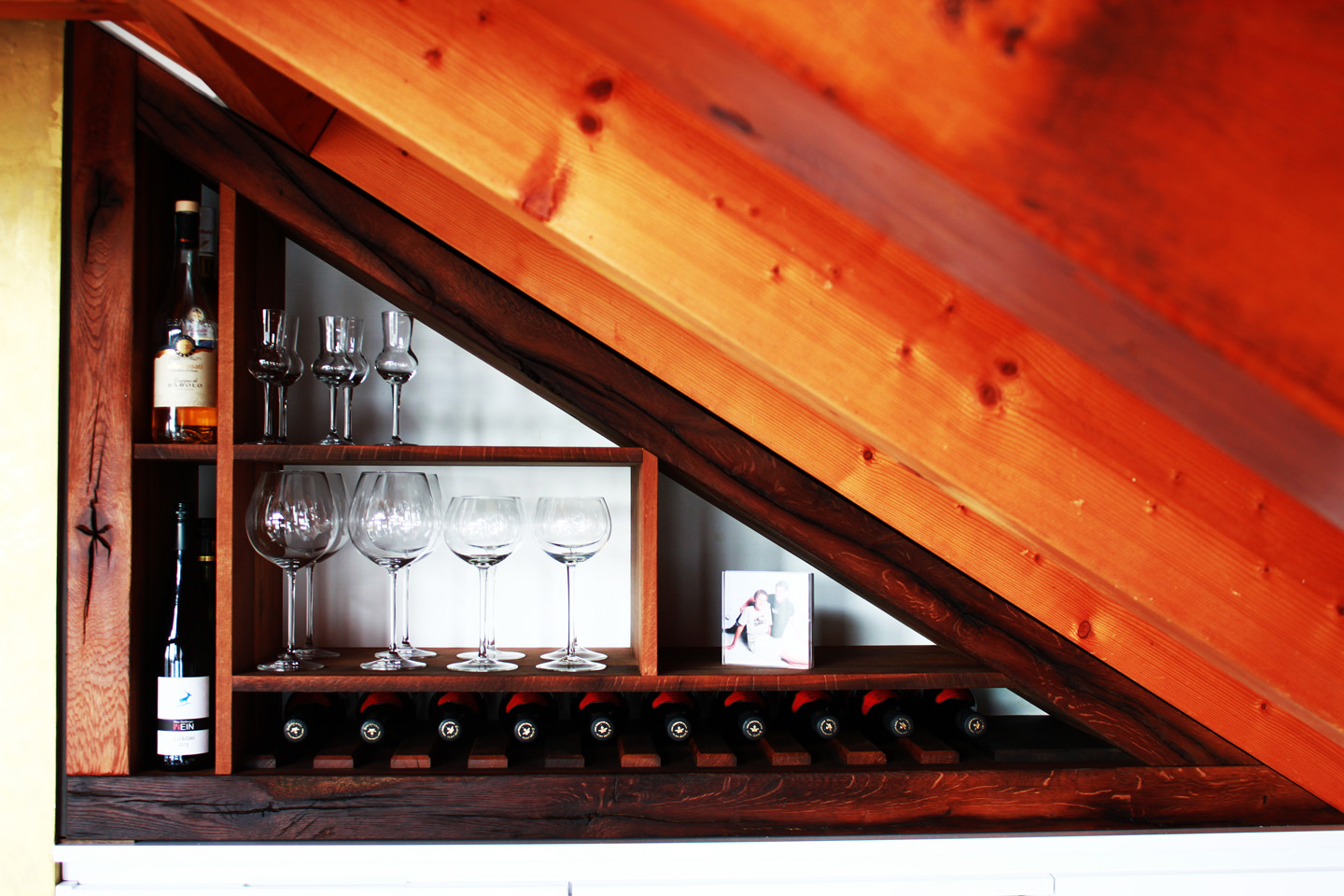 Weinregal aus Holz nach Maß – Schreinerei Geling Kandern