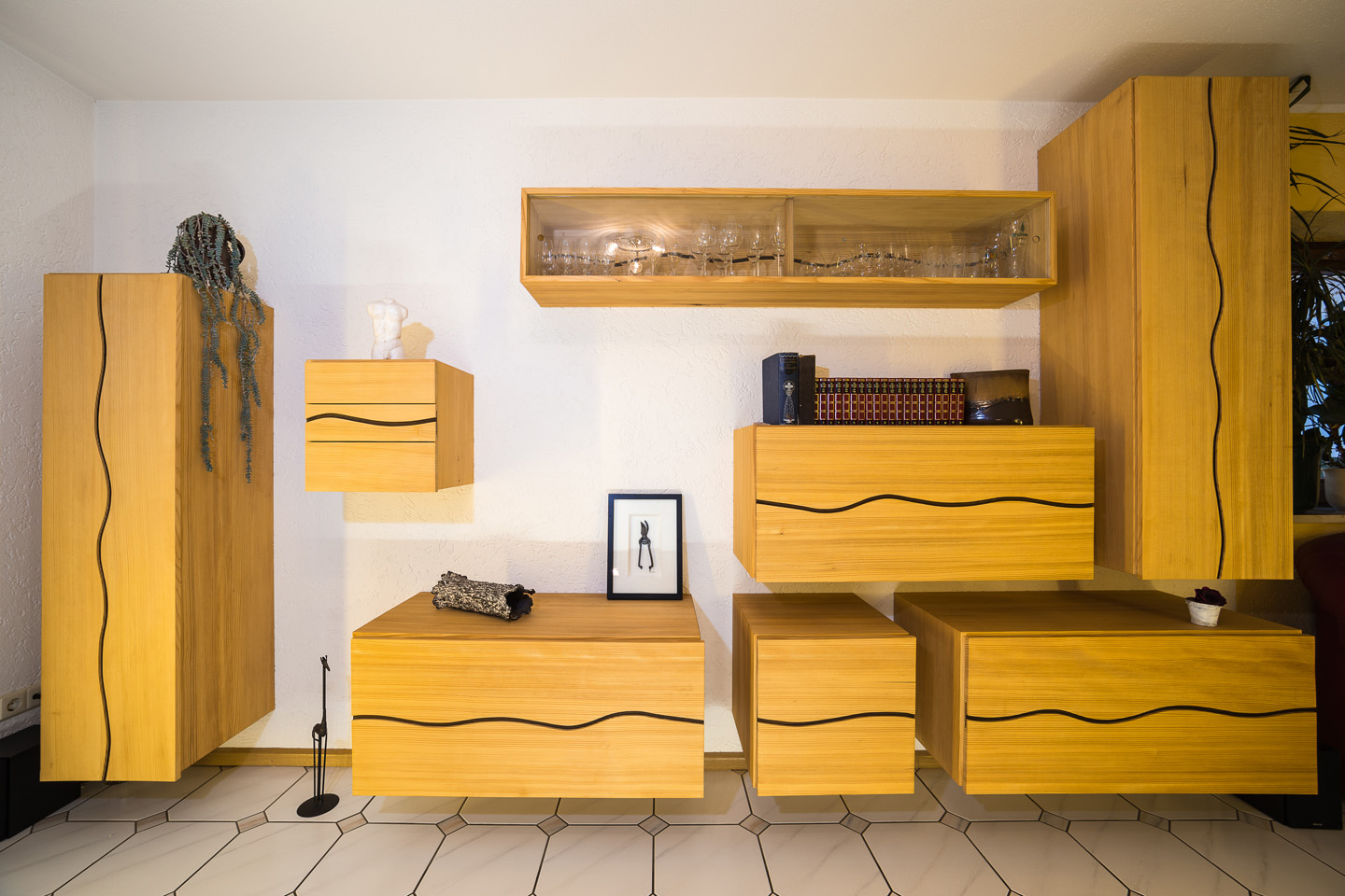 Wohnzimmermöbel nach Maß – Schreinerei Geling Kandern